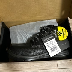 新品　安全靴🥾の画像