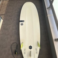 AGENCY サーフボード　リーシュ、フィン、ボードカバー付きの画像