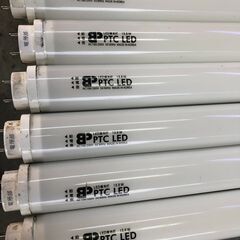 ☆彡１本100円！LED蛍光灯!!!40ｗタイプ・１６本全部!!中古ですが点灯確認済み・昼白色!!100ｖ～200ｖ・天井照明・の画像