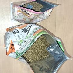 🐰【ほぼ未使用】うさぎの主食とおやつの画像