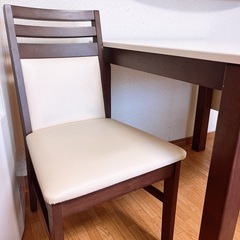 【ニトリ】　フレッツ80 伸張式ダイニングテーブルの画像