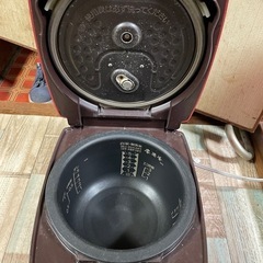 炊飯器の画像