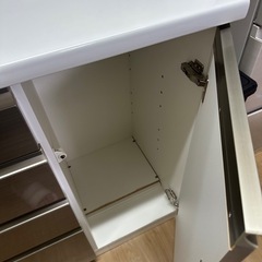 食器棚(8/31まで)の画像
