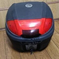 GIVI バイク　トップケース　リアボックス　箱　ベース付きの画像