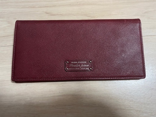 【ほぼ新品】masterpieceの長財布(定価15000円)