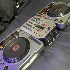 DJ機材 ミキサー ターンテーブルの画像