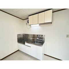 💙	初期費用8万円☆フリーレント1ヶ月☆敷礼０☆｟1DK｠太田市☆敷地内駐車場1台無料！バス・トイレ別！コンビニ徒歩圏内！💙≪202≫ - 太田市