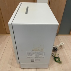 Panasonic 電気食器洗い乾燥機 NP-TA2-W 2019年製の画像