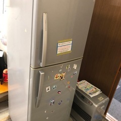 中古品冷蔵庫　2016製の画像