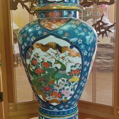 染錦花鳥絵飾壷 金龍窯 博山作 有田焼 定価250万の画像