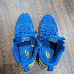 NIKE インターナショナリスト ミッド　27cmの画像