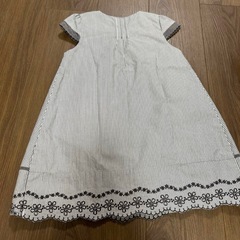 【Bebe】ベベ ワンピース 100cmの画像