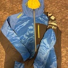 アシックス　asics Tシャツ　スポーツウエアーの画像