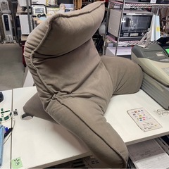 美品　ドウシシャ　ラクラクいつでも背もたれ肘付き　背もたれクッション　フロアクッション　座椅子　リクライニング　ふかふか　ブラウン　中古美品　③の画像