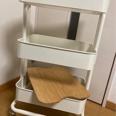 IKEA ワゴン（天板付）の画像
