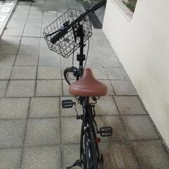 折りたたみ自転車の画像