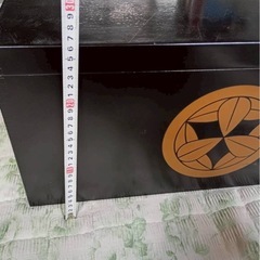 家紋 衣装ケースの画像