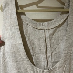 未使用品⭐︎背中開きロング丈トップスの画像