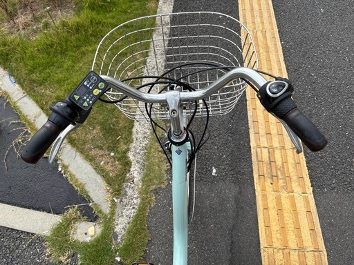 中古ブリヂストン電動アシスト自転車　12.8Ah 大阪
