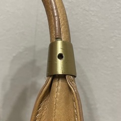 JIMMY CHOO ジミーチュウ　ハンドバッグ　レザー　ファスナーデザインの画像