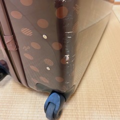 4泊５日用キャリーケースの画像