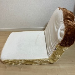 食パン型座椅子の画像