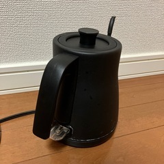 電気ケトルの画像