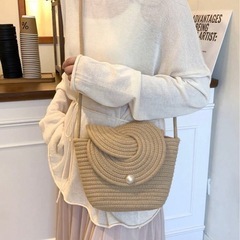 ショルダーバックの画像