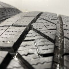 DUNLOP WINTER MAXX WM03 215/55R18 18インチ スタッドレス 4本 23年製 バリ溝 デュアリス ハイエース エクストレイル CX-30等　(STI016)の画像