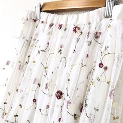 【受付中‼️】Gleeful★ロングフレアスカート★ 薔薇 花柄刺繍 レース★Mサイズ★いつでもお渡し可能です⭕️の画像