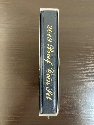 【美品】 2019年 平成31年 プルーフ貨幣セット （年銘板付き）