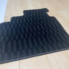 マツダアテンザ 純正フロアマットの画像