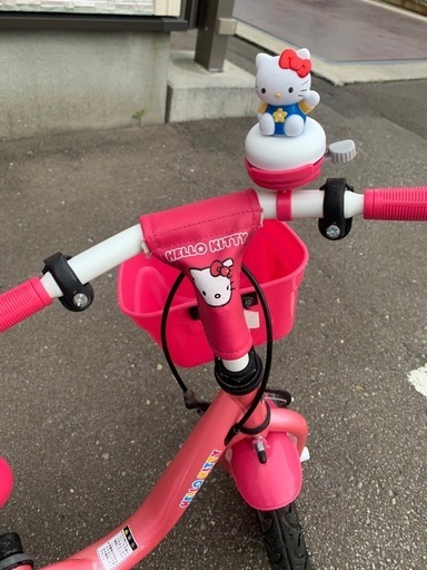 子供用自転車　12インチ　補助付き　キティちゃん　