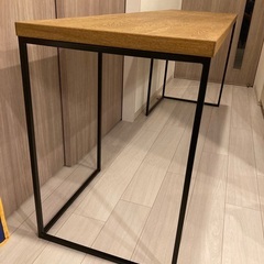 ロングテーブルの画像