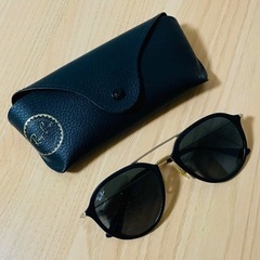 【美品】Ray-Ban(レイバン) パイロットシェイプモデル　専用ケース付属の画像