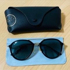 【美品】Ray-Ban(レイバン) パイロットシェイプモデル　専用ケース付属の画像