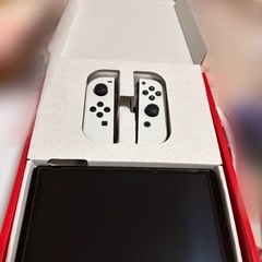 美品 任天堂Switch有機ELホワイト本体の画像