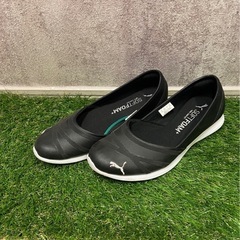 PUMA スニーカー23.5cmの画像