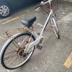 26インチ　ママチャリ🚲　6段ギア付き♪ サビ傷ありますが、乗る分には問題なし♪の画像