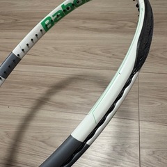 【Babolat】テニスラケット 2本 ピュアストライク ウィンブルドンモデル の画像