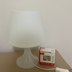 IKEA スタンドランプの画像