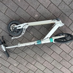 キックボード　ブレーキ付ビッグホイール　美品　の画像