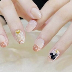 【新品】お城やキュートな姿が可愛いネイルチップ！24枚 サイズMの画像
