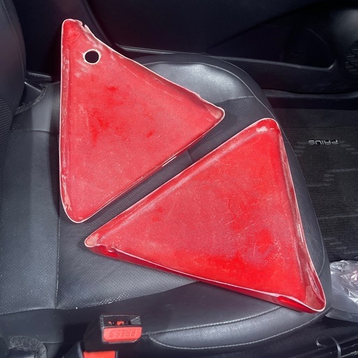 XJ400三角サイドカバーBEET XJ400三角サイドカバーBEET (沖縄) 浦添前田のヤマハの中古あげます