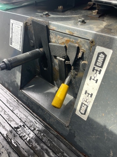筑水キャニコム J150S 運搬車 油圧ダンプ 2WD 4WD 暖房付き 筑水キャニコム J150S 運搬車 油圧ダンプ 2WD 4WD 暖房付き