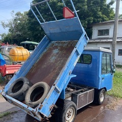 J150 運搬車 筑水キャニコム ライガー 4WD 2WD チクスイ 油圧ダンプ 暖房付き 最大作業能力660kg 動作確認の画像