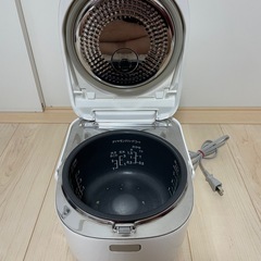 Panasonic IH炊飯器 5.5合 SR-HB108 2019年製の画像