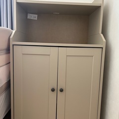 8/27まで‼︎【IKEA】キャビネット　食器棚の画像