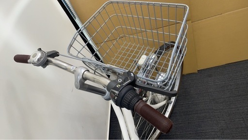 春日井市★中古自転車　シティサイクル　ノアール　オートライト　ホワイト　C.Dreamママチャリ　名古屋市北区　　美品