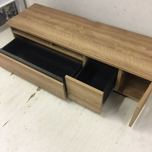  24937  木製テレビ台　テレビボード　ローボード　幅140cm LOWYA   ◆大阪市内・東大阪市他 6,000円以上ご購入で